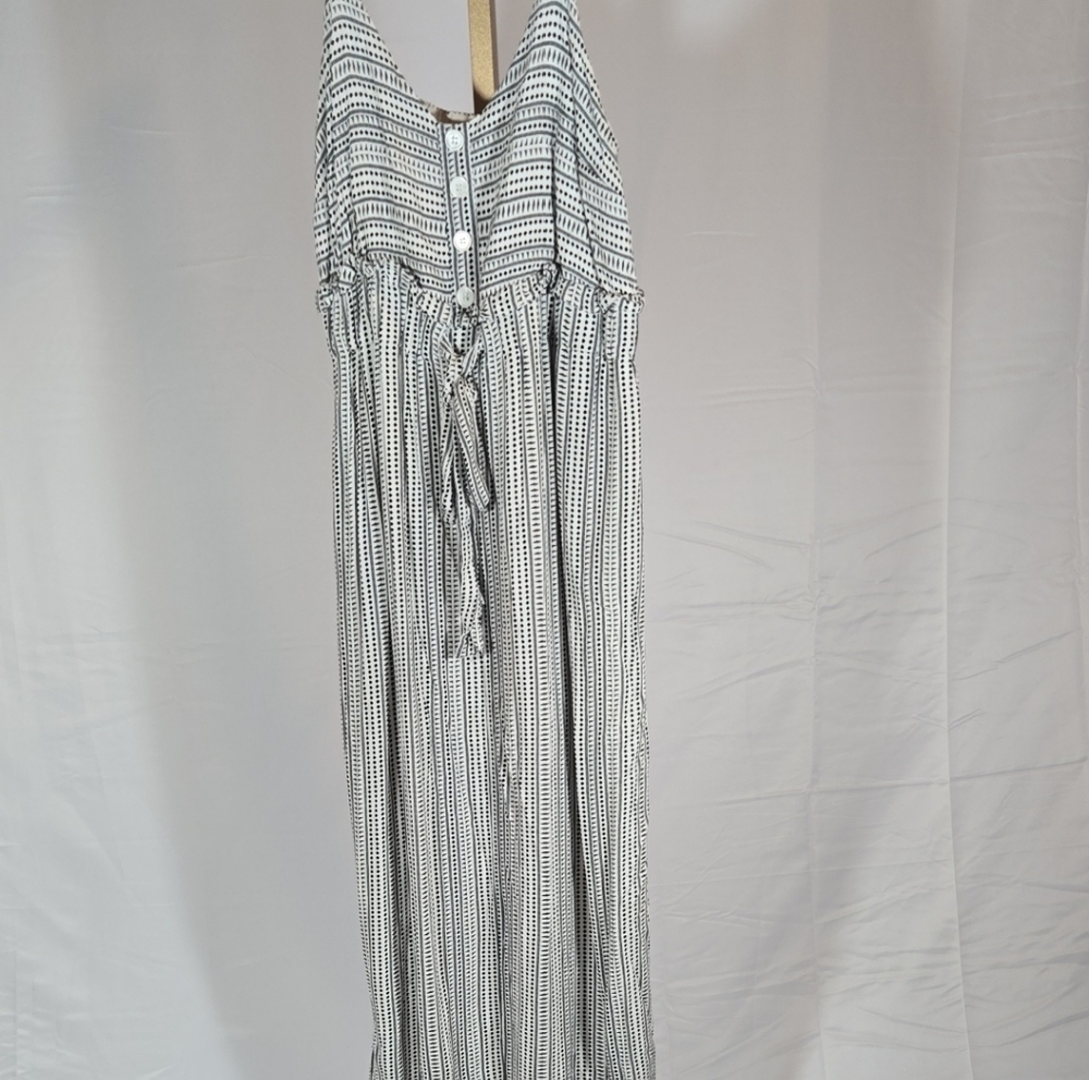 MELLODAY Black and White Striped Maxi Dress
